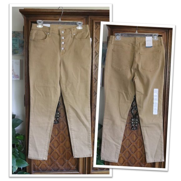 New Directions Button Fly High Rise Jeans - Khaki, Size 6 - Picture 16 of 16